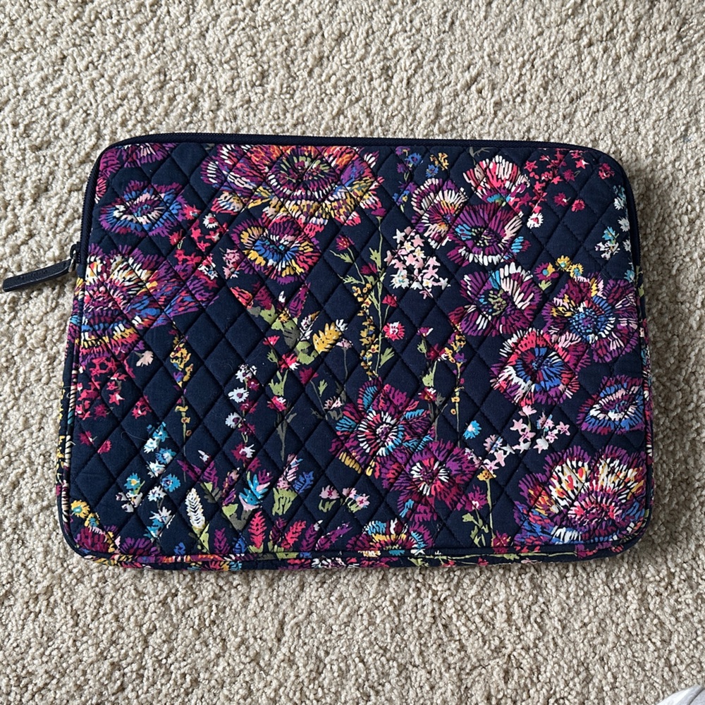 Vera Bradley Midnight Flowers Quilted Floral Zipper Tablet Sleeve